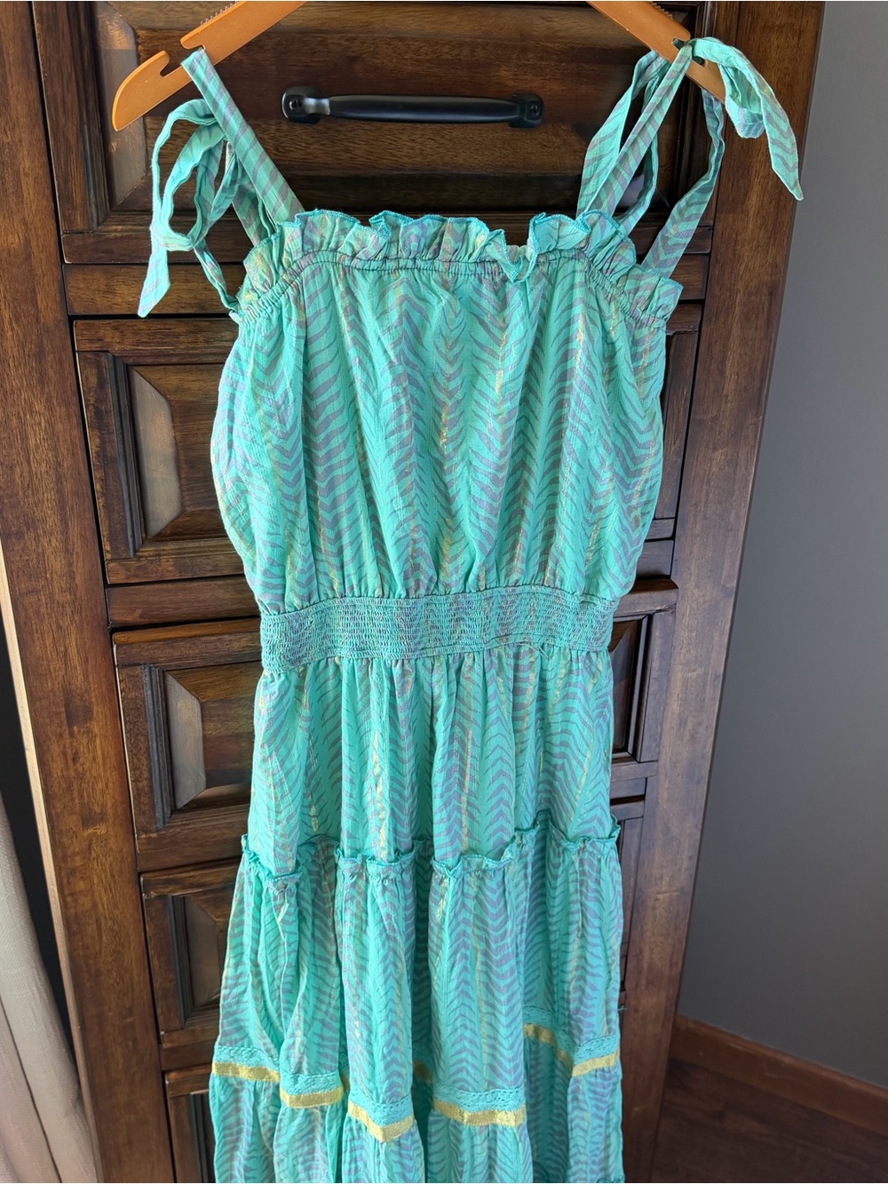 Francesca's Collections Mint Green Patterned Maxi Dress